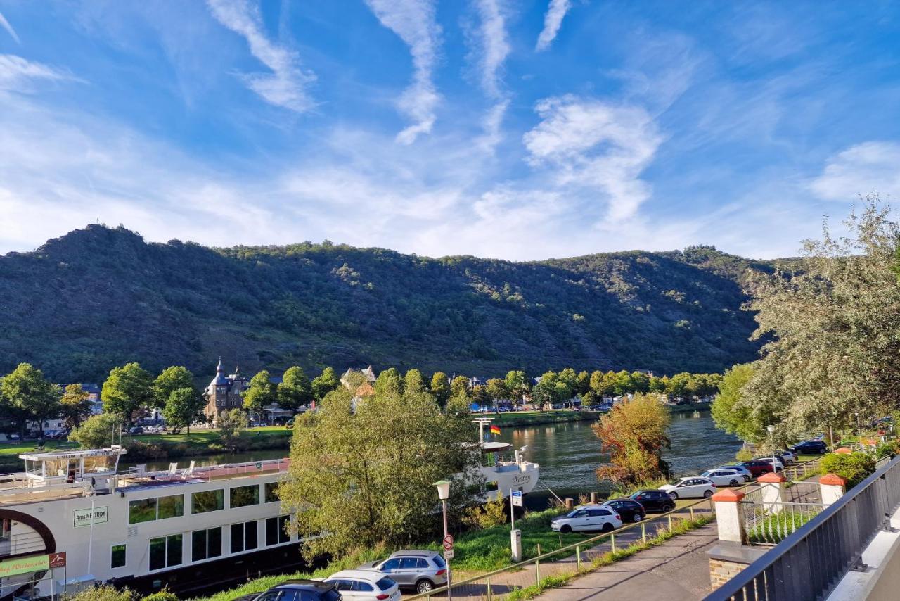 Vivamosel: Appartement Mit Mosel & Burgblick - Balkon - Parken - Aufzug - Fahrradraum Cochem Eksteriør bilde