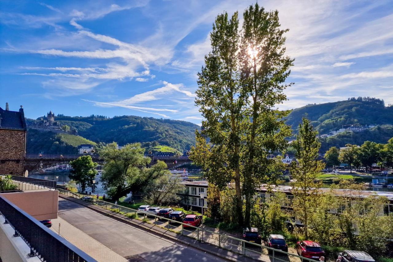 Vivamosel: Appartement Mit Mosel & Burgblick - Balkon - Parken - Aufzug - Fahrradraum Cochem Eksteriør bilde
